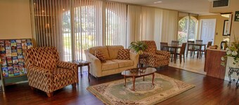 佩里瑞兰克斯旅馆