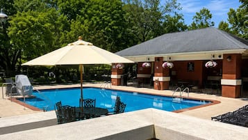 Seasonal outdoor pool