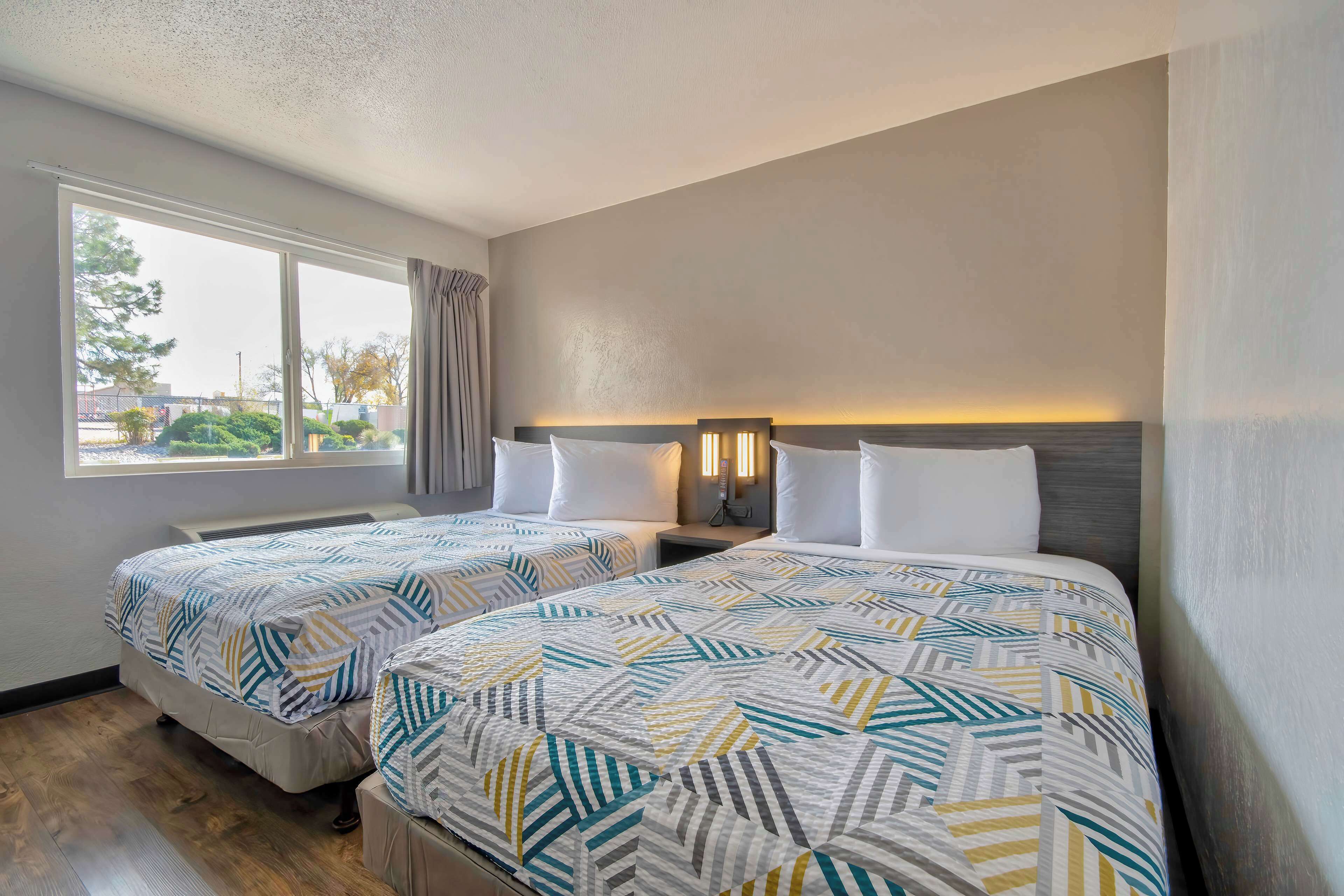 Wi-Fi ฟรี, ผ้าปูที่นอน