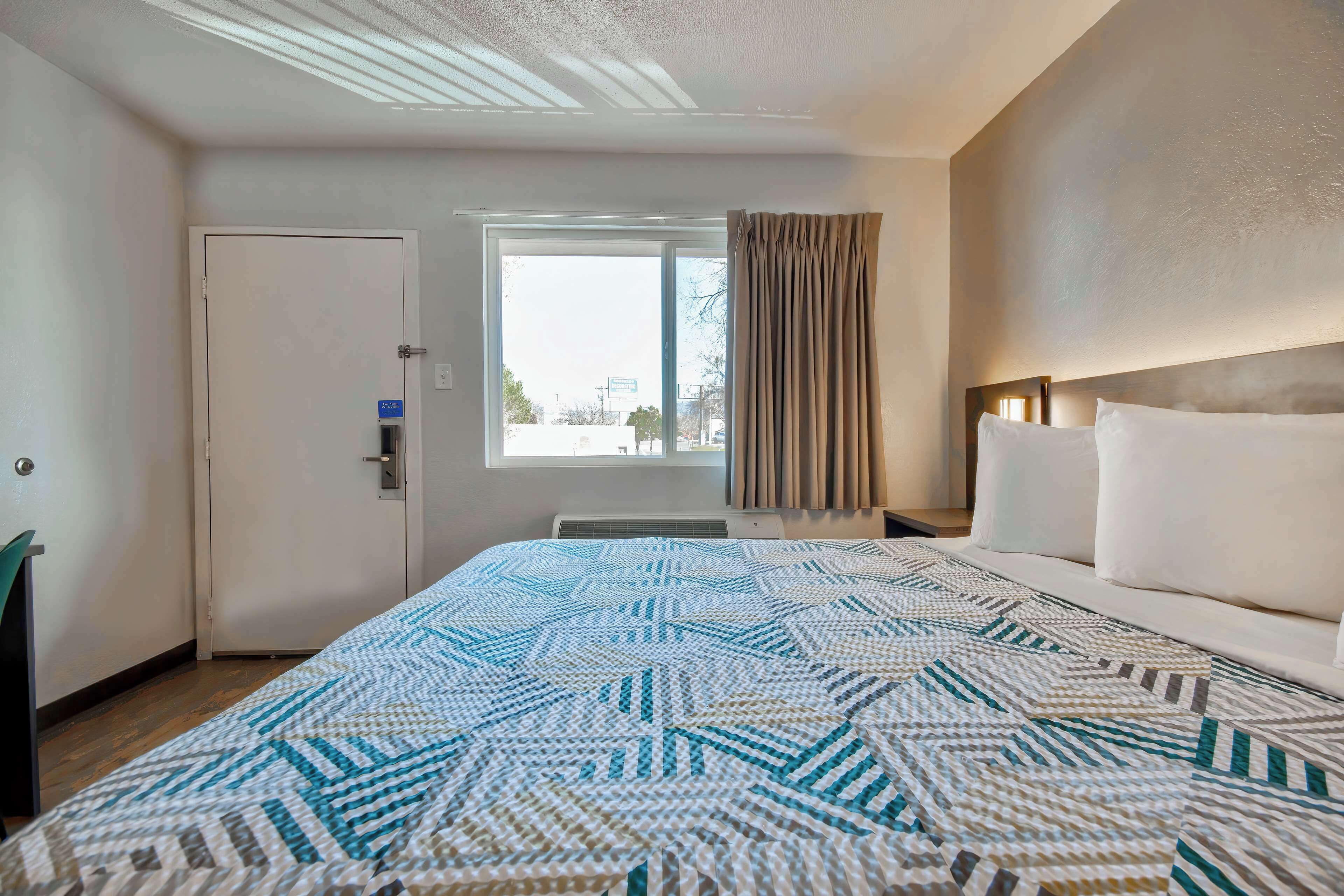 Photo - Motel 6 Santa Fe