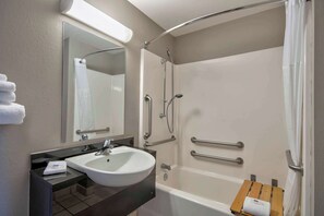 Salle de bain adaptée