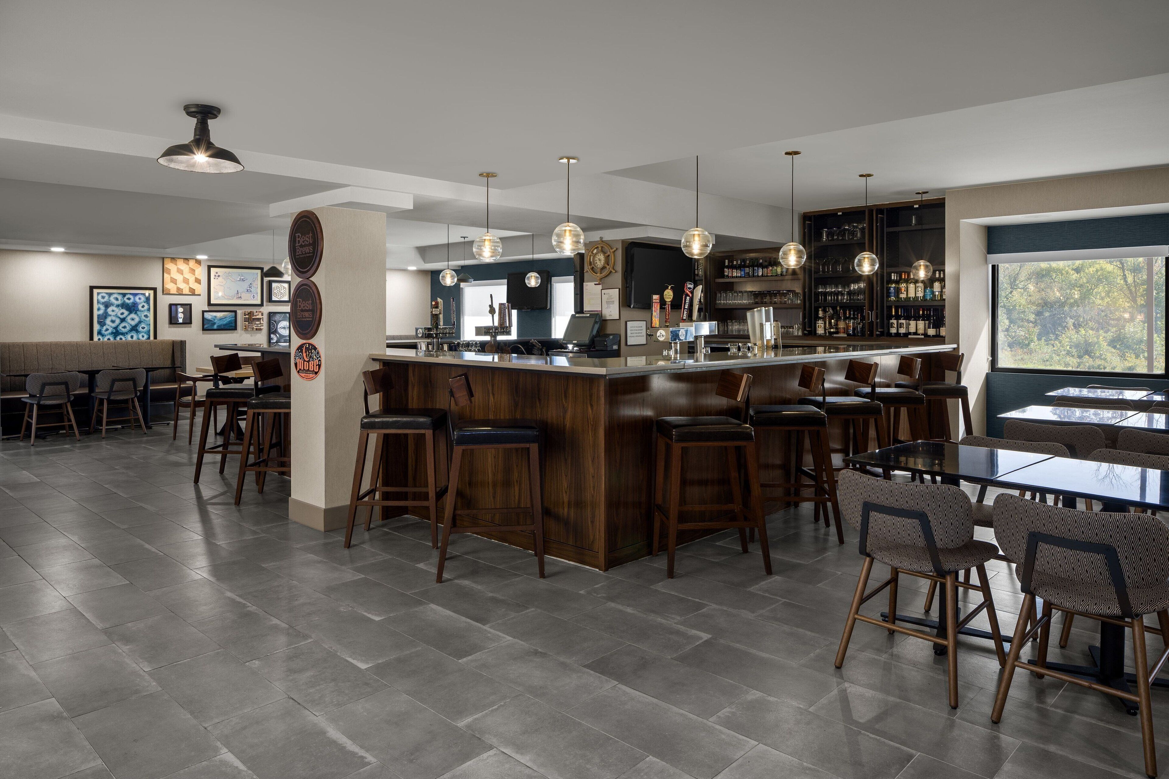 breakfast and dinner served