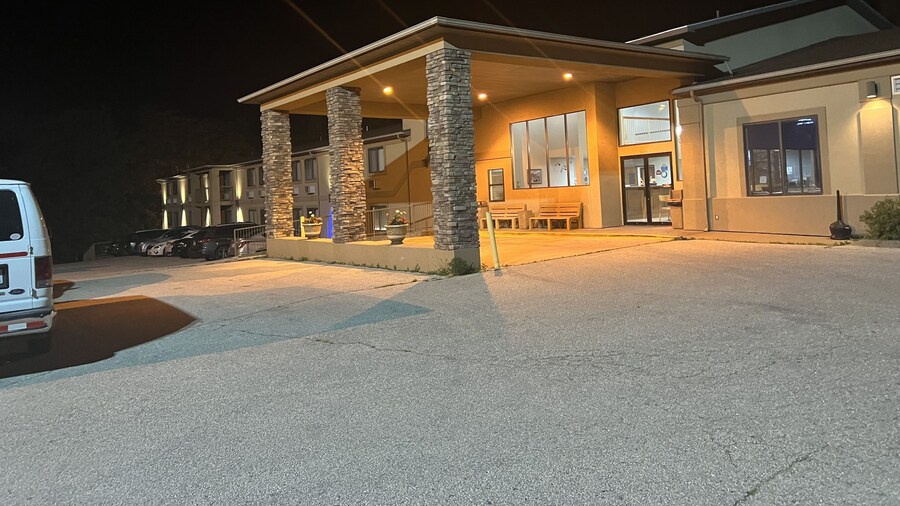 Days Inn by Wyndham Boonville