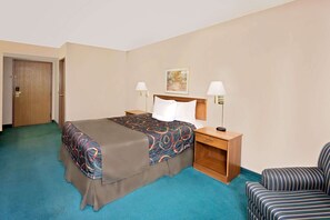 Standard Room, 1 Queen Bed, Non Smoking