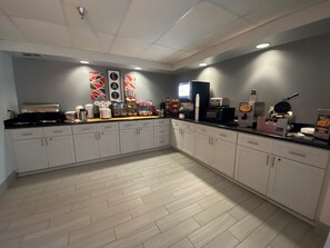 Desayuno buffet incluido todos los días
