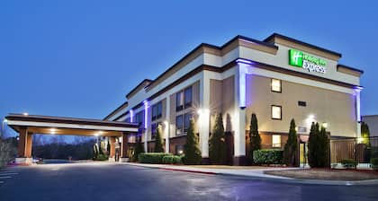 Holiday Inn Express Peachtree Corners - Norcross by IHG