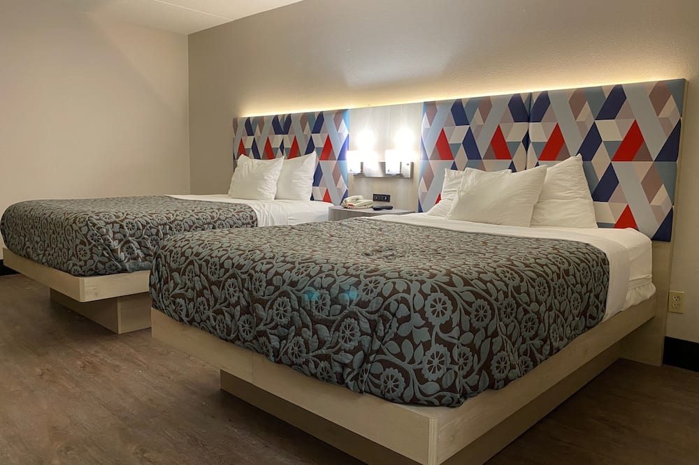 Days Inn & Suites by Wyndham Peachtree Corners/Norcross