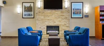 Comfort Suites Dover University Area