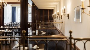 Desayuno buffet todos los días (con cargo) 