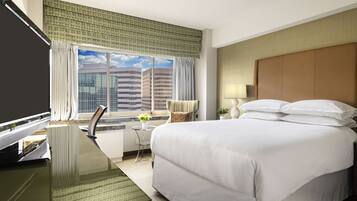 Premium bedding, in-room safe, desk, iron/ironing board