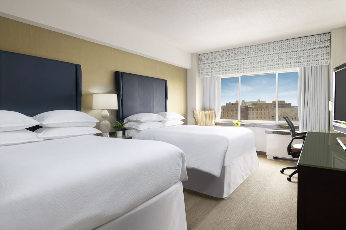 Premium bedding, in-room safe, desk, iron/ironing board