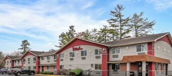 Red Roof Inn Queensbury