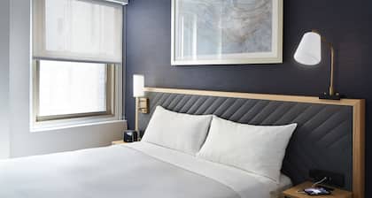 Radisson Hotel New York Wall Street