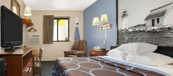 Super 8 by Wyndham Massena NY