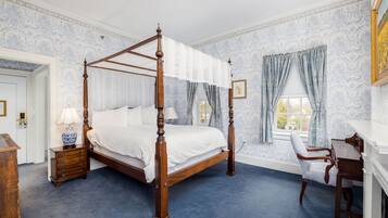 1 bedroom, Frette Italian sheets, premium bedding, down duvets