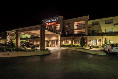 Courtyard By Marriott Tupelo