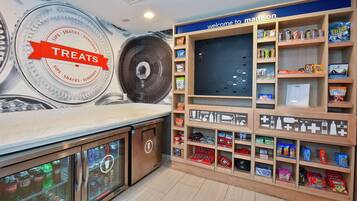 Snack bar