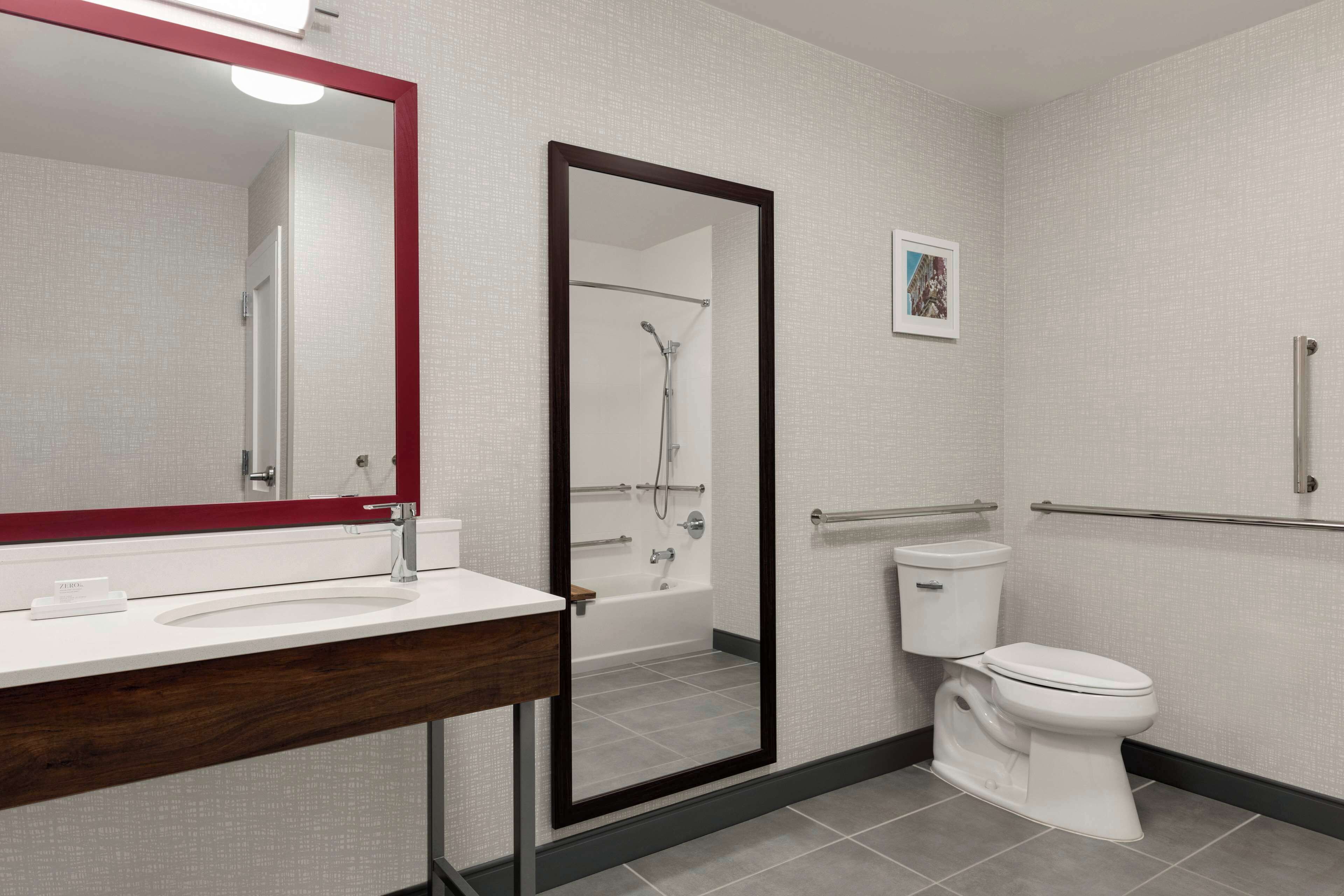 combined shower/bathtub, free toiletries, hair dryer, towels