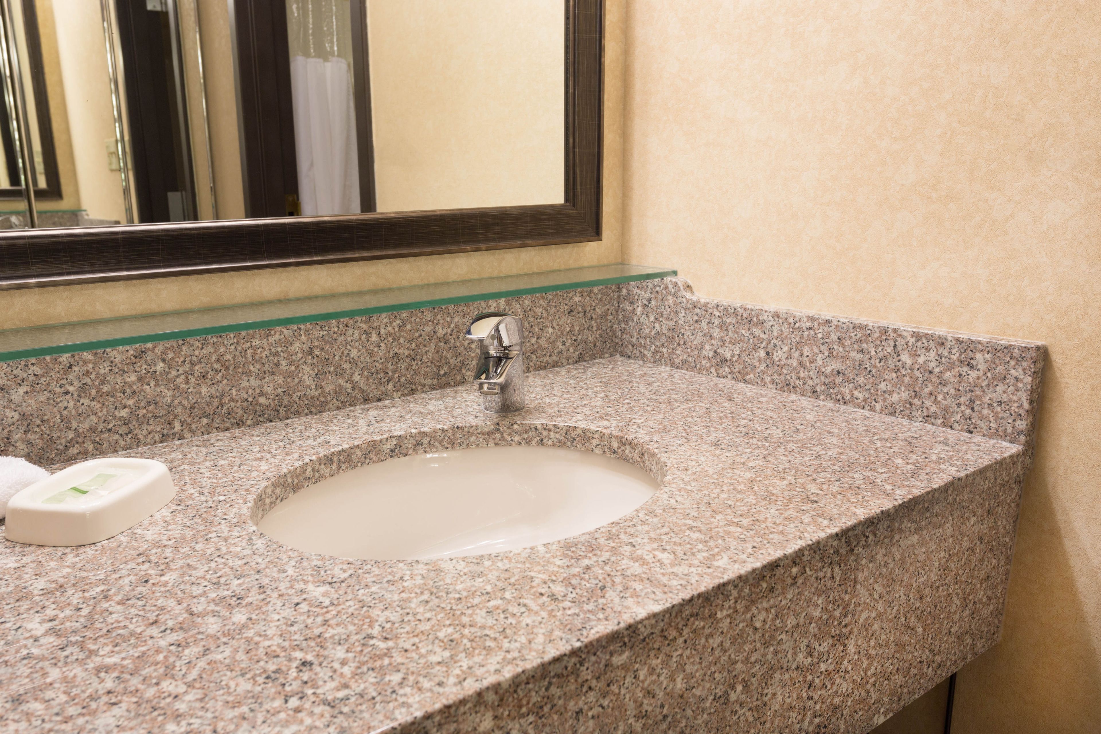 combined shower/bathtub, free toiletries, hair dryer, towels