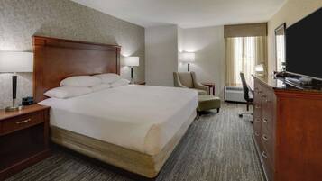 1 phòng ngủ, bàn, khu vực làm việc phù hợp cho laptop, màn/rèm cản sáng