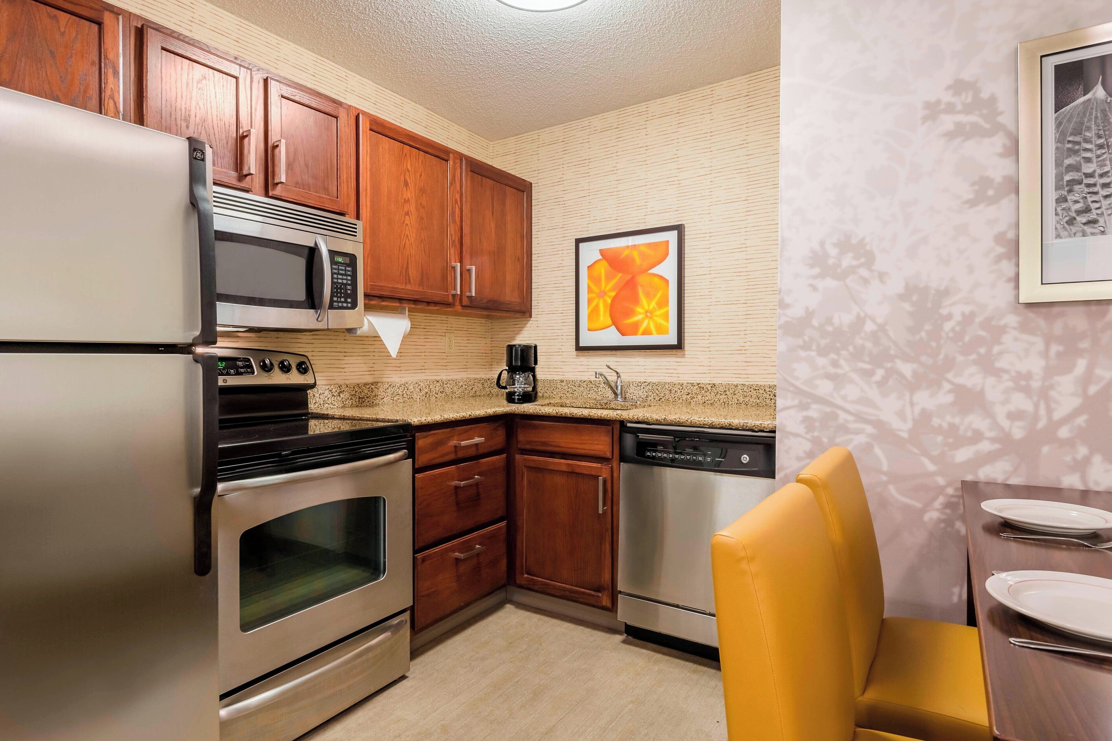 suite, 2 bedrooms, fireplace | 1 bedroom, in-room safe, desk, iron/ironing board