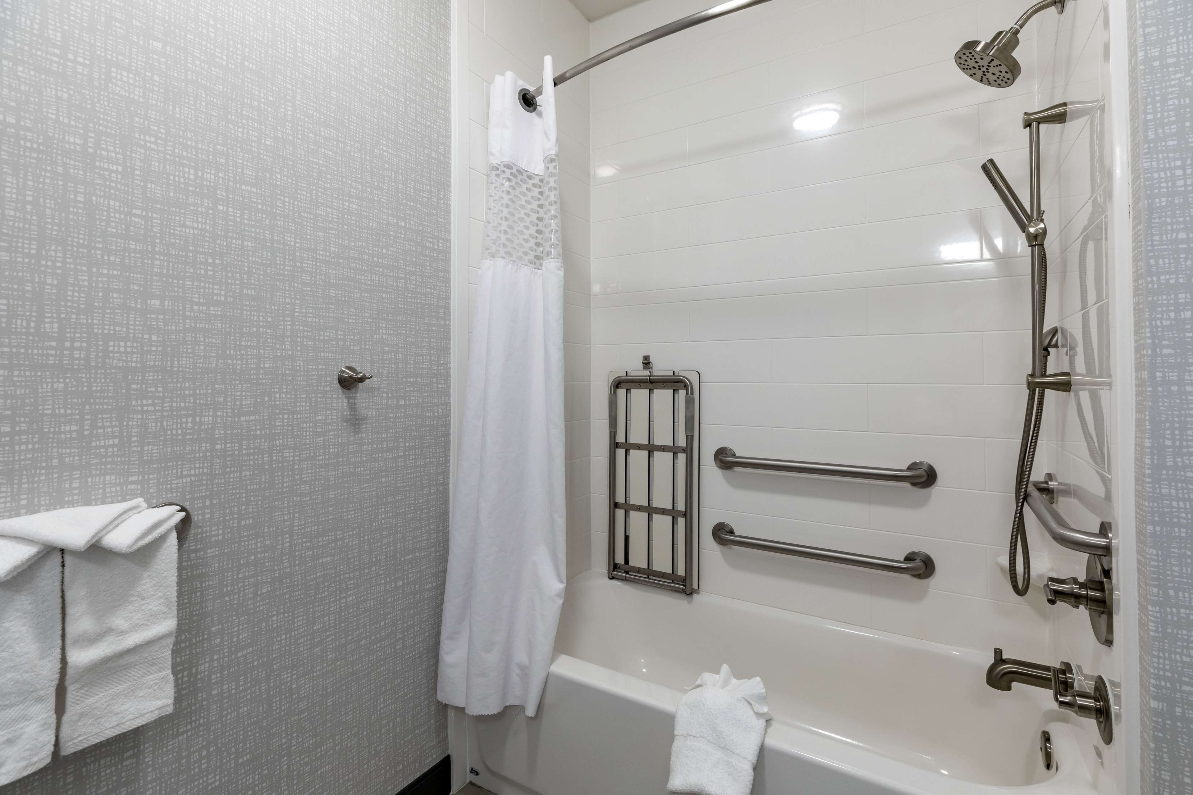 room, 2 queen beds, accessible, bathtub | bathroom | free toiletries, hair dryer, towels