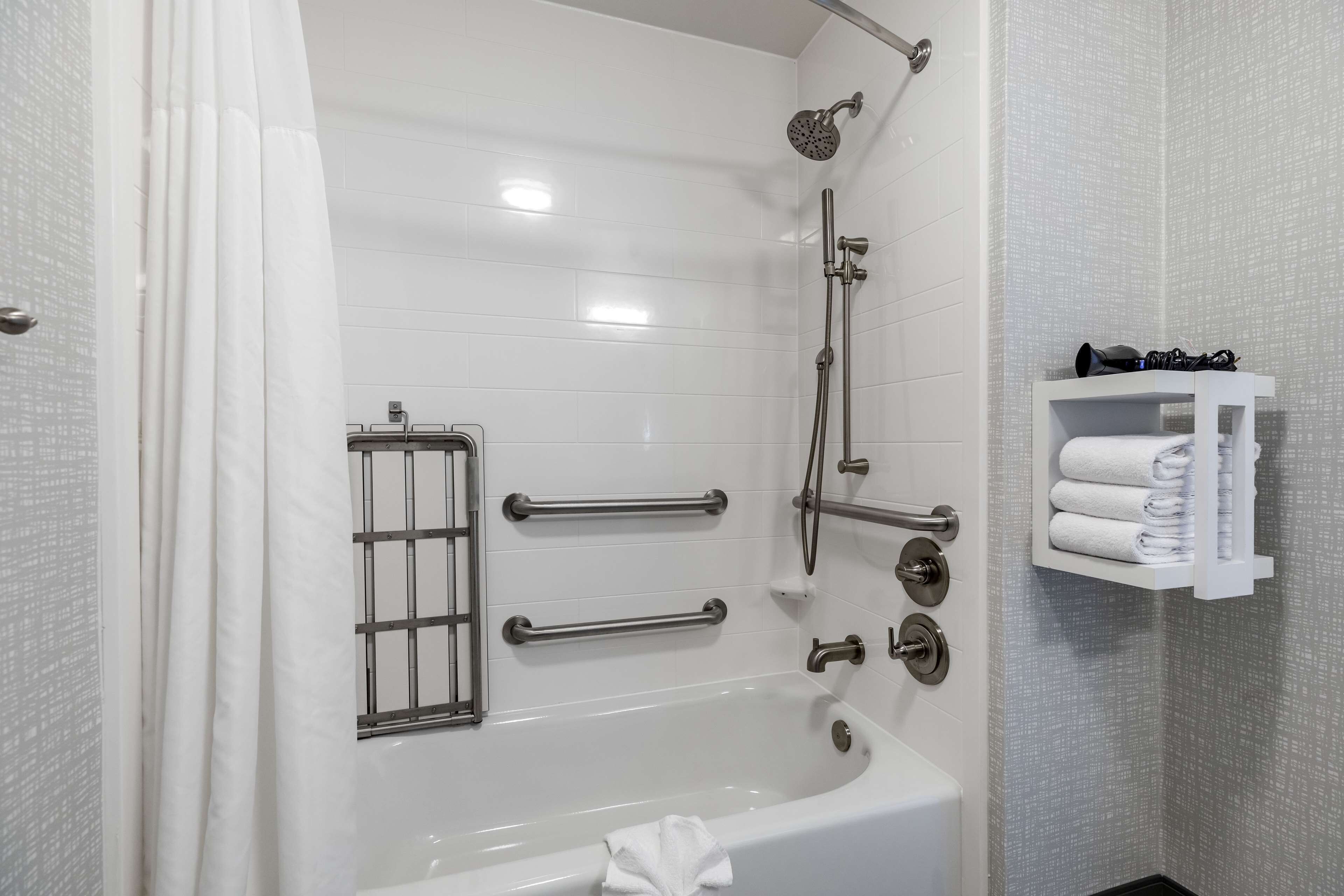 room, 2 queen beds, accessible, bathtub | bathroom | free toiletries, hair dryer, towels