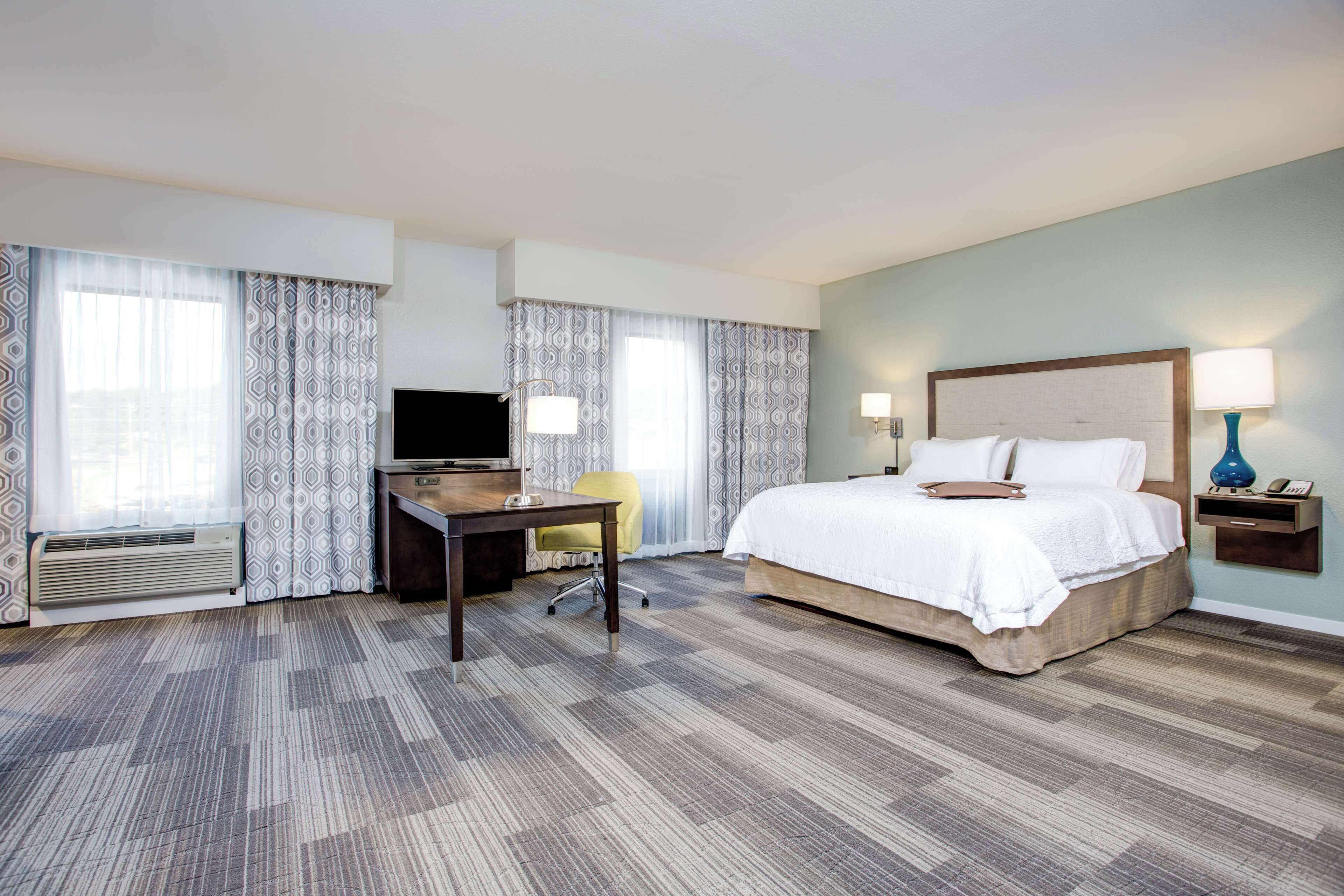 free wifi, bed sheets, alarm clocks