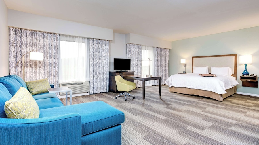 Hampton Inn & Suites Macon I-475