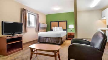 Desk, iron/ironing board, free WiFi