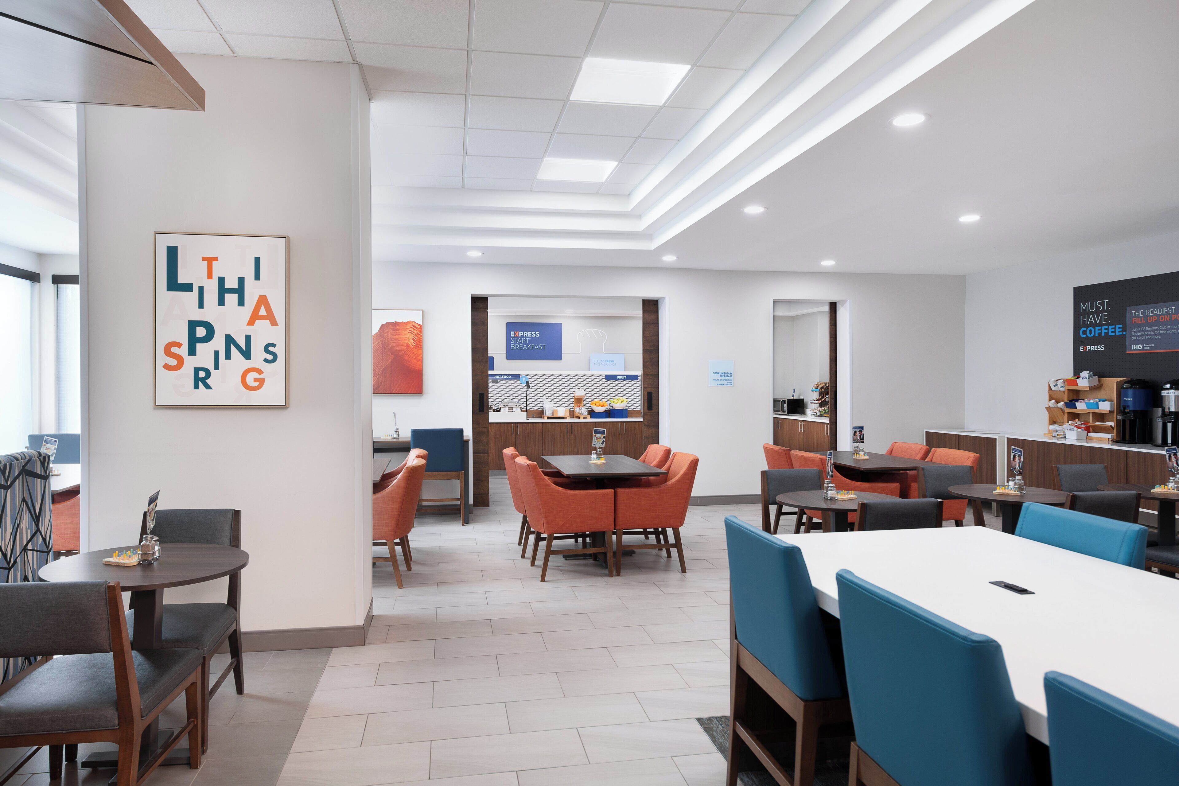 Photo - Holiday Inn Express Atlanta West - Theme Park Area by IHG