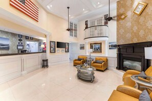 Lobby - Best Western Plus Kingsland (Kingsland)