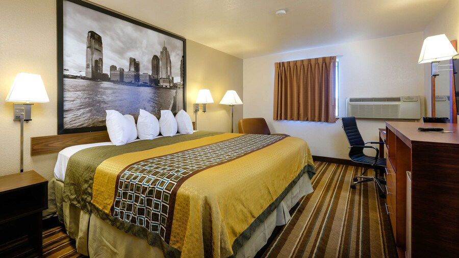 Super 8 by Wyndham Las Cruces/White Sands Area