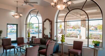 Motel 6 Anaheim Hills