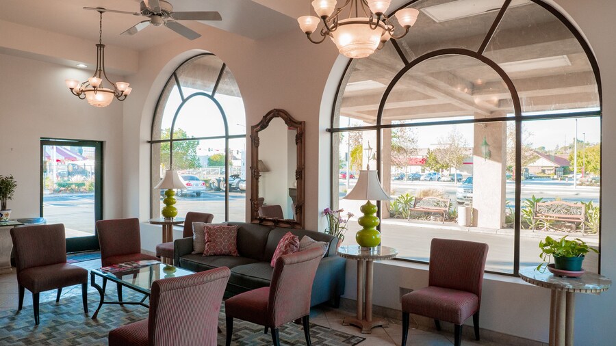 Motel 6 Anaheim Hills