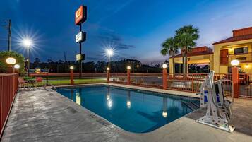 Seasonal outdoor pool