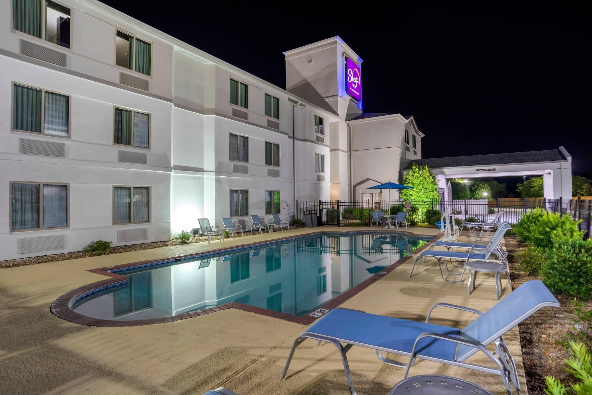 2 Star Hotels