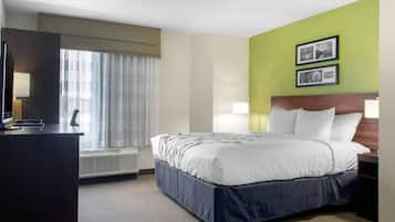 Ropa de cama de alta calidad, escritorio y cortinas blackout