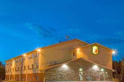 Super 8 by Wyndham Las Cruces University Area