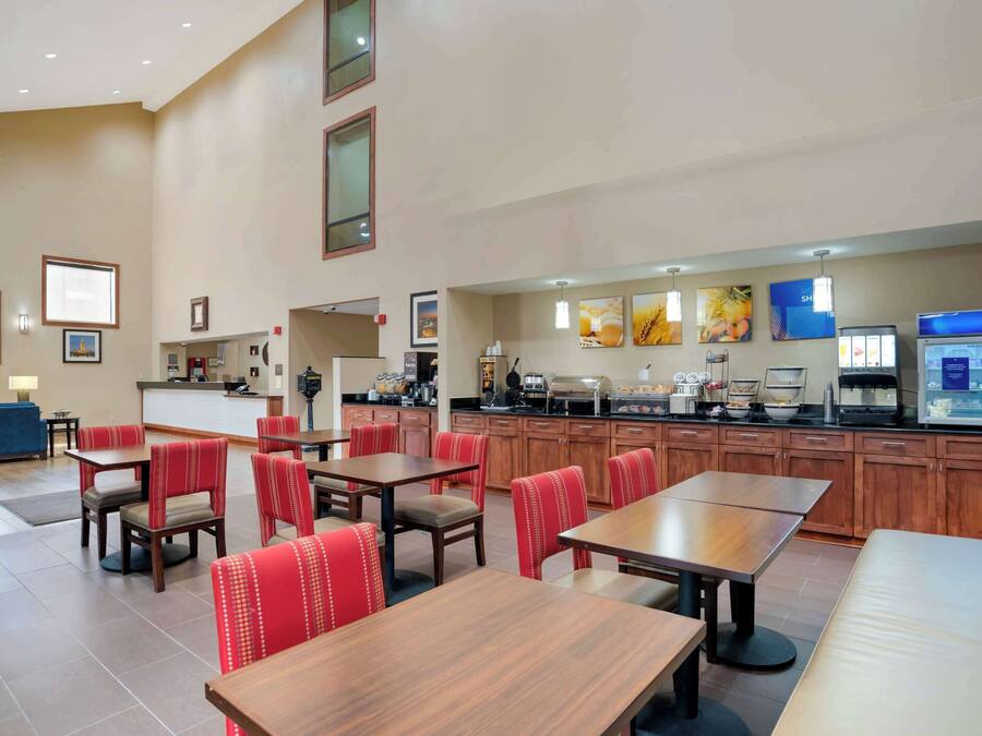 Free daily full breakfast