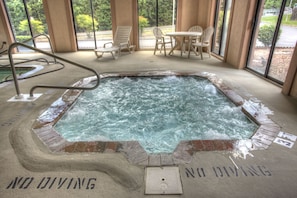 Indoor spa tub