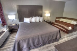 Luxury Single Room | Pillowtop beds, desk, laptop workspace, free WiFi