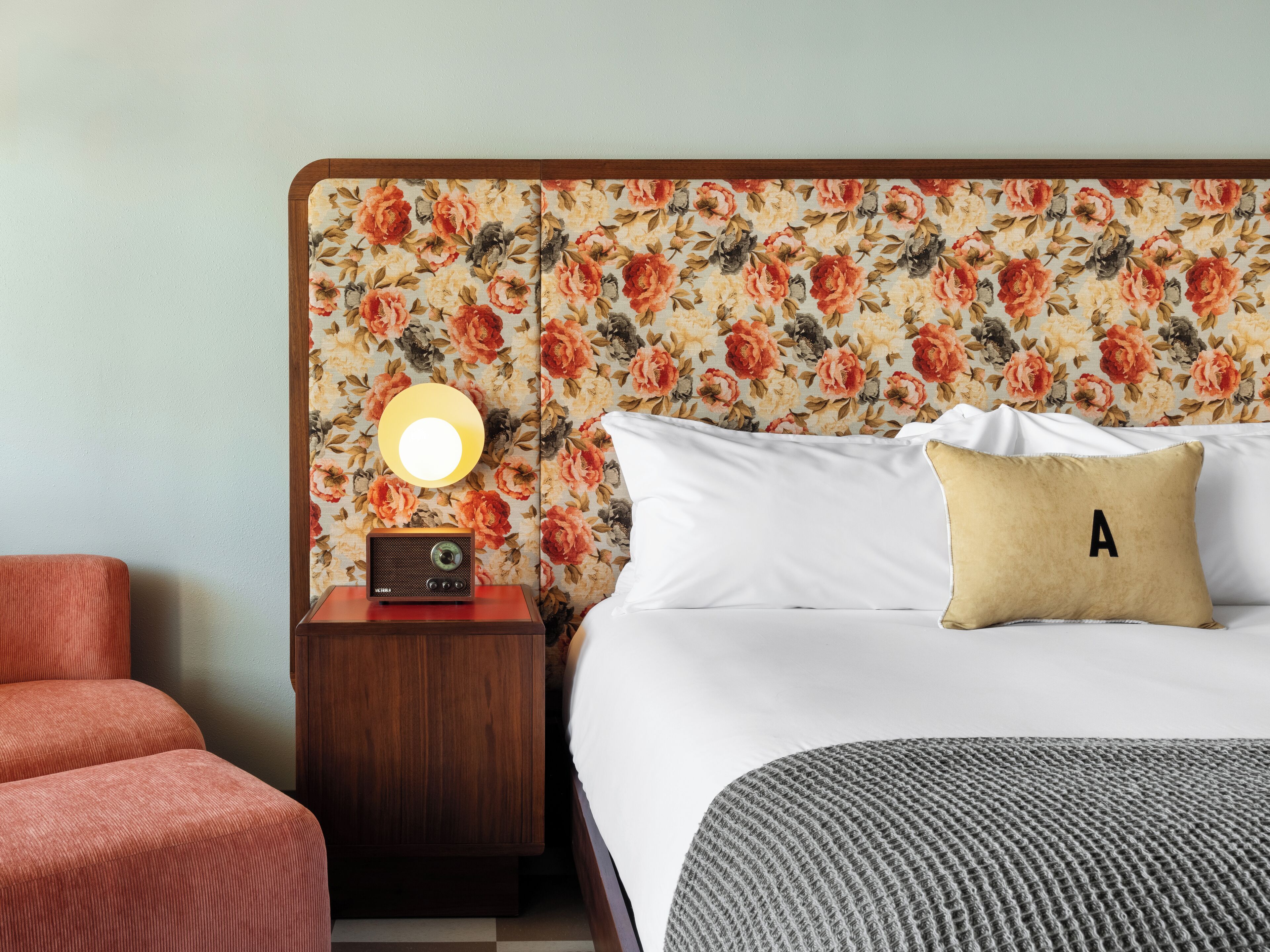 Premium bedding, minibar, in-room safe, free WiFi