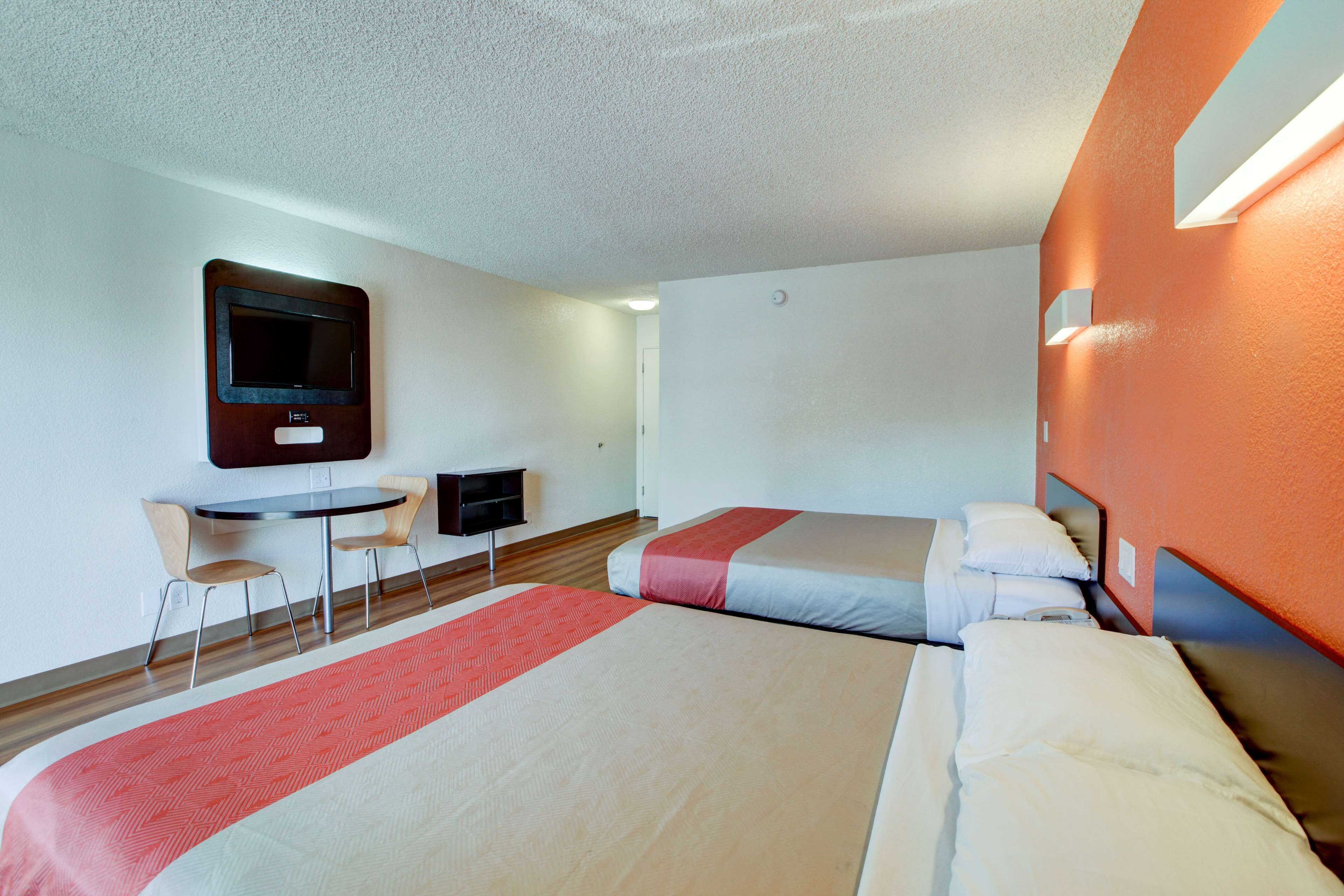 Foto - Motel 6-Santa Ana, CA - Irvine - Orange County Airport