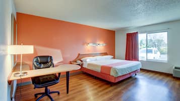 Free WiFi, bed sheets