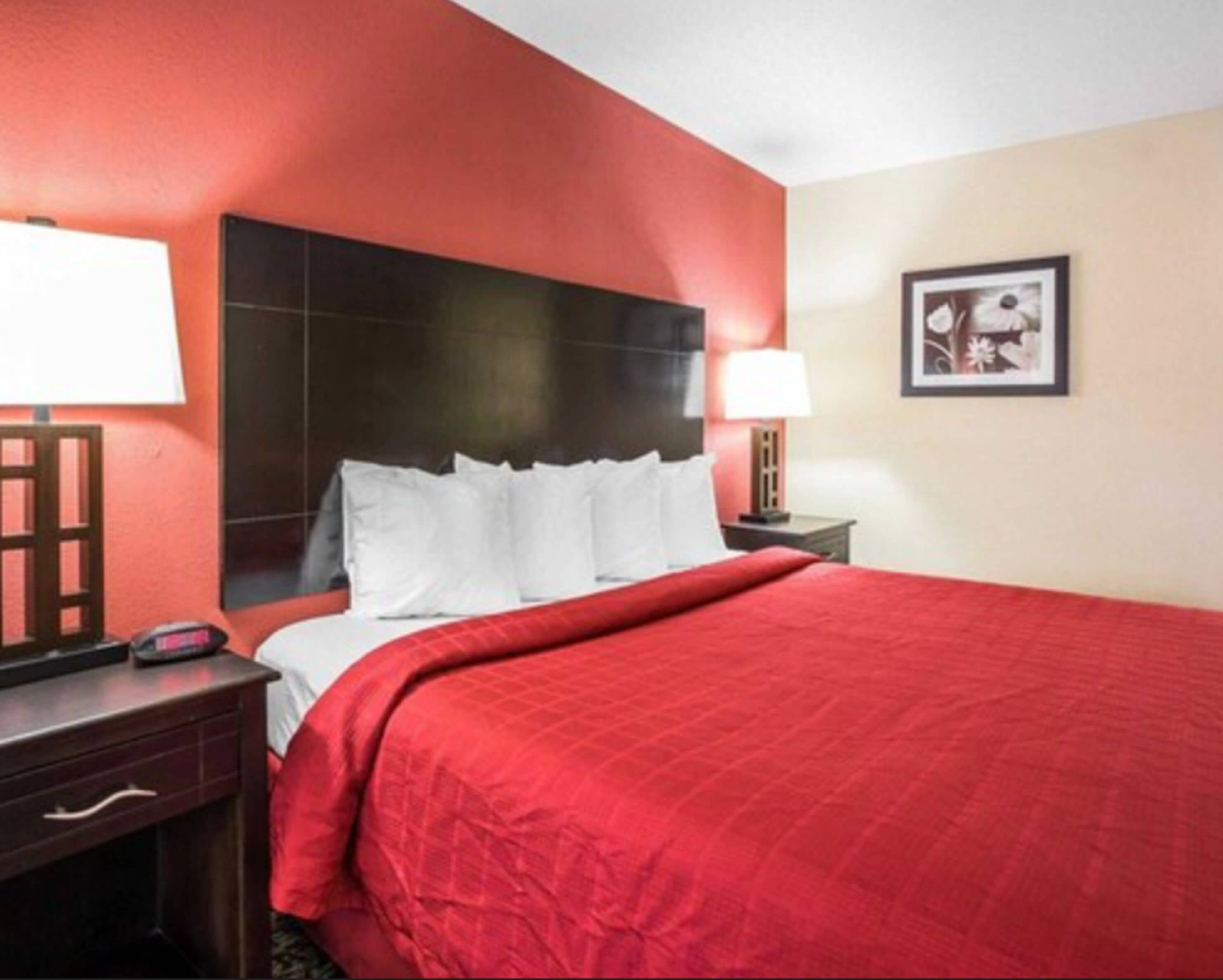 Knights Inn & Suites Griffin in Griffin, United States