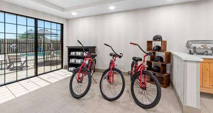 Red Lion Inn & Suites Goodyear Phoenix