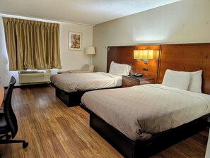 1 bedroom, premium bedding, down comforters, desk