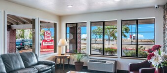 Red Roof Inn Palmdale - Lancaster