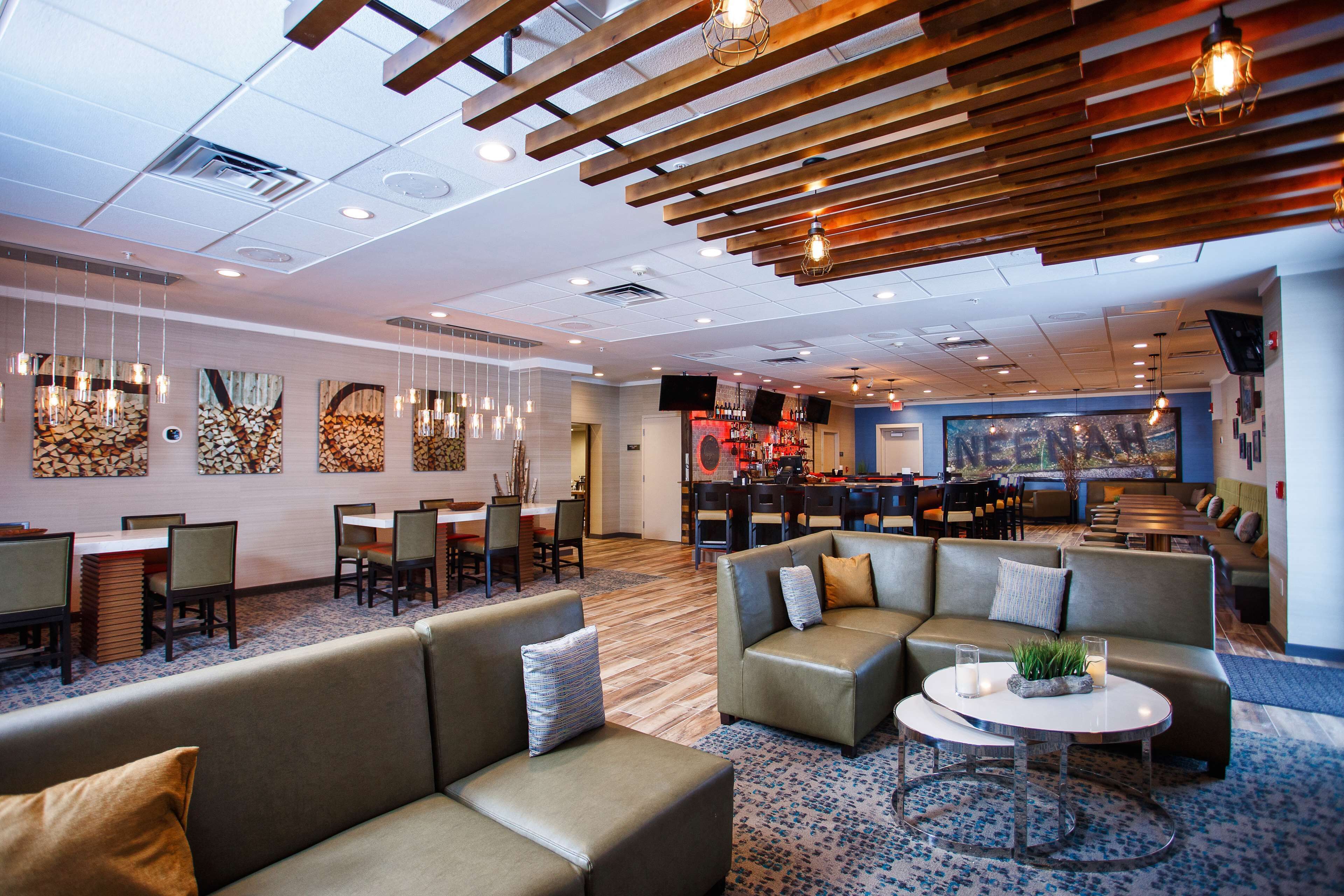 Foto - DoubleTree by Hilton Neenah